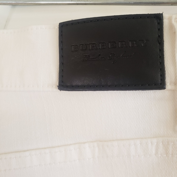 BURBERRY ⚡Like NEW⚡ Straight High-Rise Button Fly White Jeans Size 31 - Picture 11 of 15